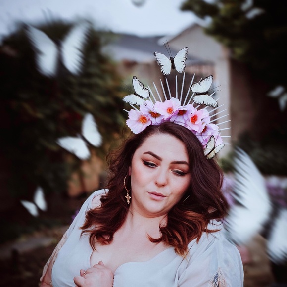 Meet your Posher, Liz - Picture 1 of 1